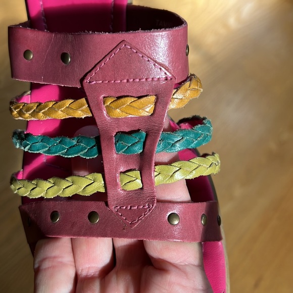 Women’s Pesaro multi-colored sandals  81/2 M - Picture 6 of 7